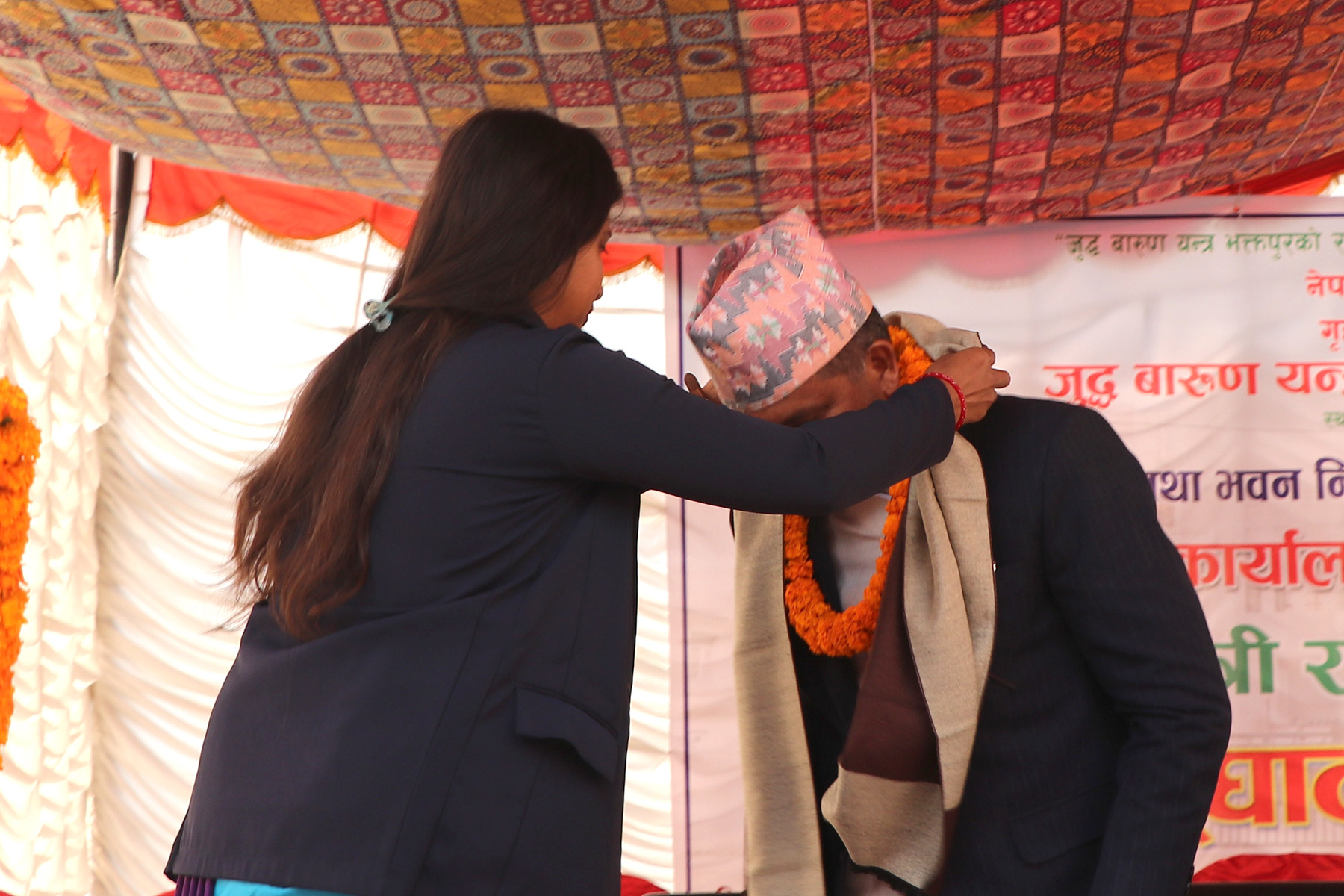 माननीय गृहमन्त्री रमेश लेखक ज्यूबाट नवनिर्मित भवन समुद्घाटन।